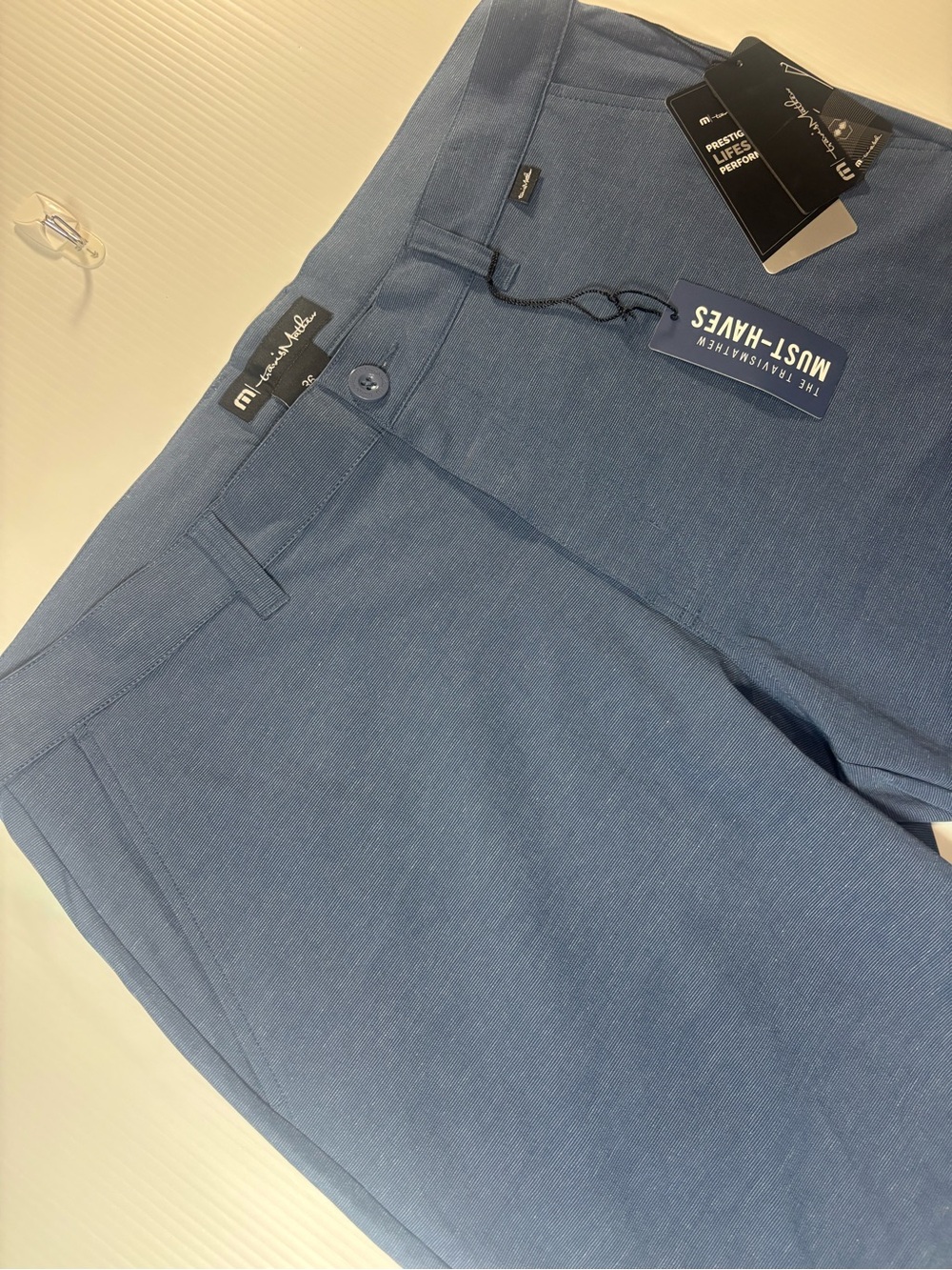 Travis Mathew NWT Indigo Blue Solid Golf Shorts Flat Front Slash Pockets Size 36